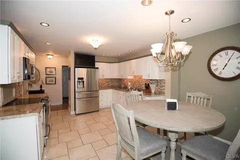 1004 Stone Stack Dr, Bethlehem, PA 18015 photo 19