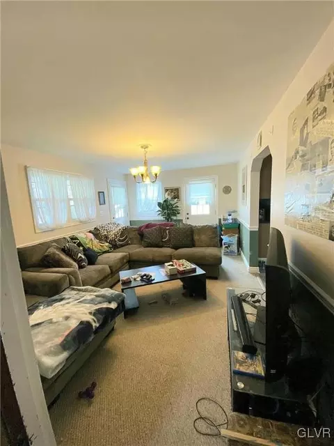 535 Forrest Ave, Bethlehem, PA 18017 photo 7