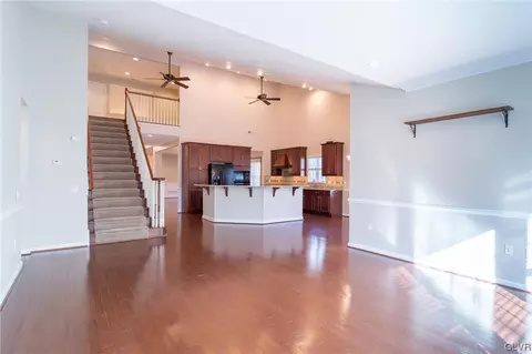 5349 General Dr, Bethlehem, PA 18017 photo 15