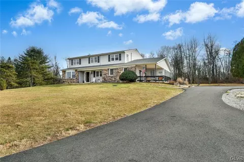 4384 Lehnenberg Rd, Riegelsville, PA 18077