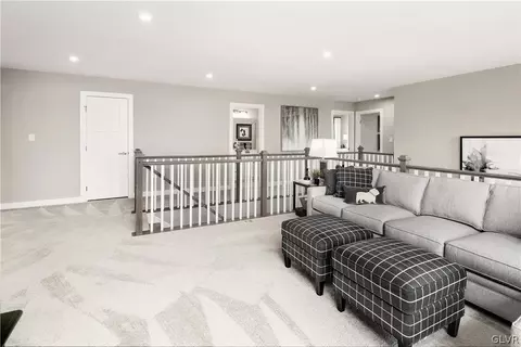 3955 Spear St, Bethlehem, PA 18020 photo 11