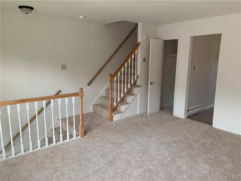 121 Old Forge Dr, Bath, PA 18014 photo 15