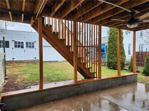 331 E Broad St, Bethlehem, PA 18018 photo 16