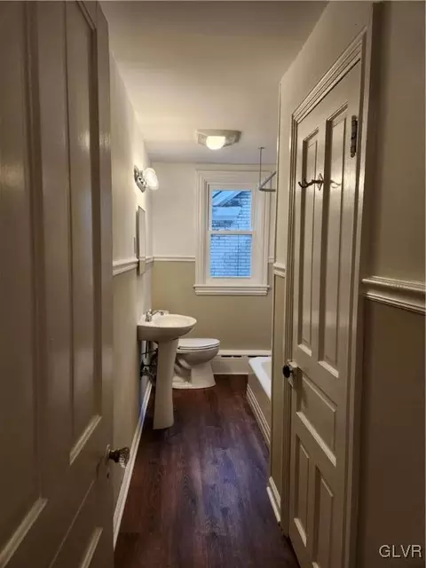 331 E Broad St, Bethlehem, PA 18018 photo 22