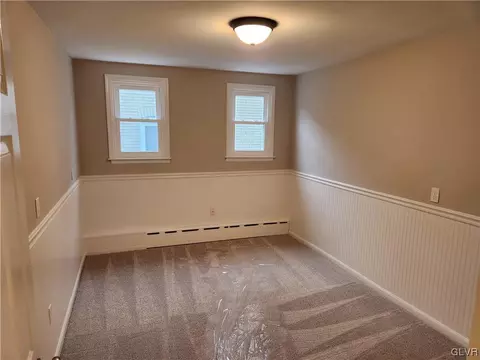 331 E Broad St, Bethlehem, PA 18018 photo 24