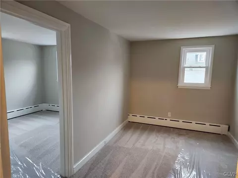 331 E Broad St, Bethlehem, PA 18018 photo 25