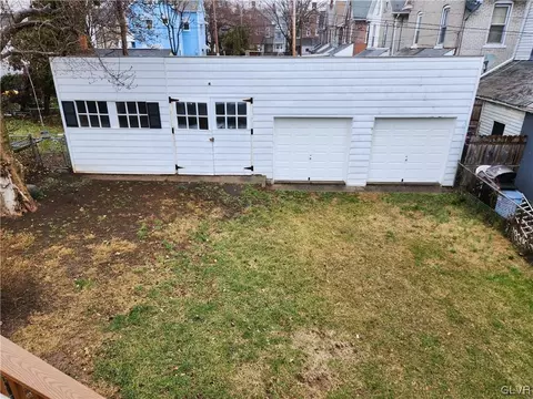 331 E Broad St, Bethlehem, PA 18018 photo 32