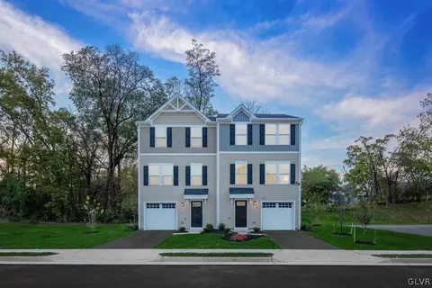 425 Levee Run Rd, Northampton, PA 18067