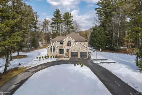 130 Plantation Dr, Lehighton, PA 18235