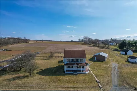 6845 Bake Oven Rd, Heidelberg Twp, PA 18053