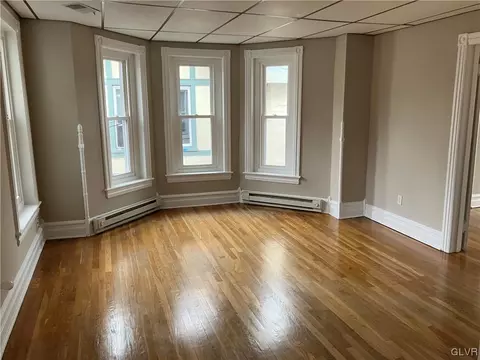 1820 W Broad St, Bethlehem, PA 18018 photo 13