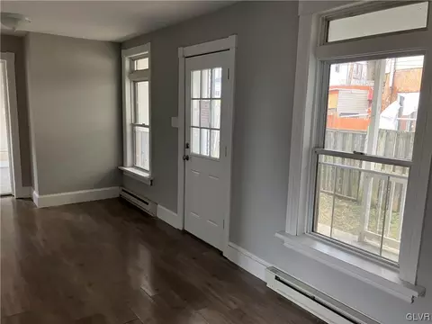 1820 W Broad St, Bethlehem, PA 18018 photo 7