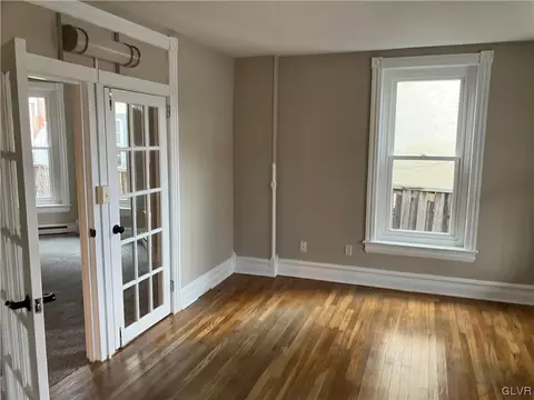 1820 W Broad St, Bethlehem, PA 18018 photo 10