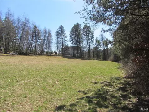 lot537 Green St, Franklin Twp, PA 18235