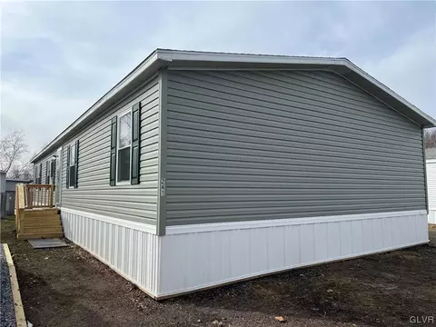 241 Birchwood Ests, Exeter, PA 18643