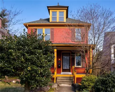 719 Hamilton St, Easton, PA 18042