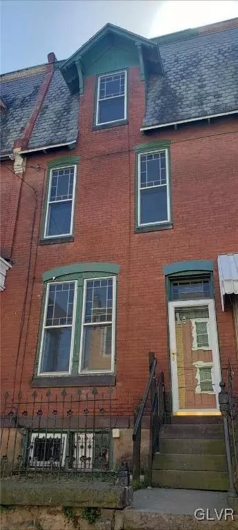 905 W Norwegian St, Pottsville, PA 17901