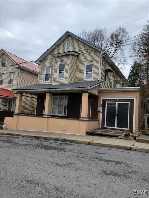 133 Jamestown St, Lehighton Borough, PA 18235
