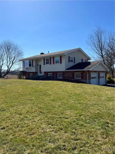 1520 Arndt Rd, Forks Twp, PA 18040