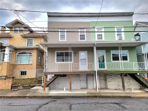 322 Valley St, Brockton, PA 17925