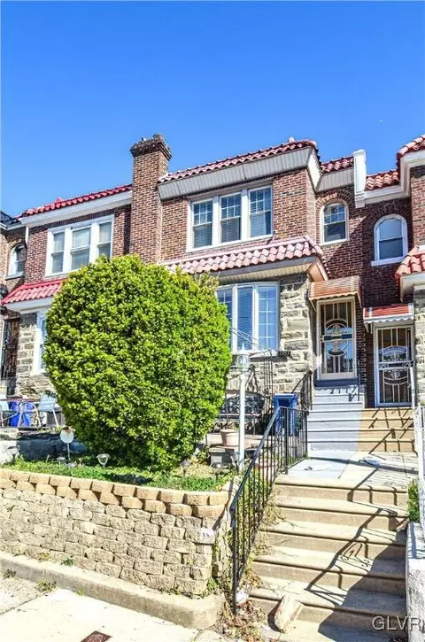 1953 Sterling St, Philadelphia, PA 19138