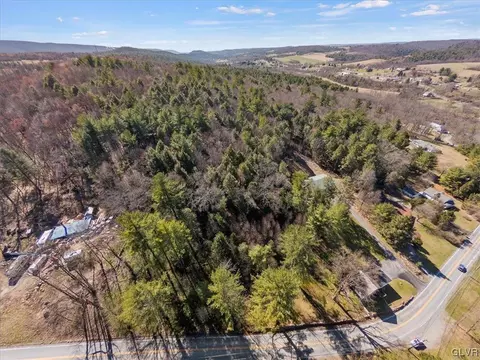 Lr 45002, Eldred Twp, PA 18058