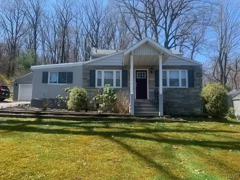 2830 Tupelo St, Allentown, PA 18103