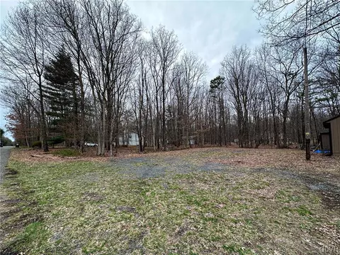 Pawnee Trail, Penn Forest Twp, PA 18210