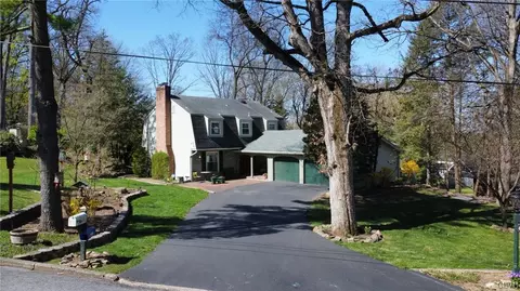 432 Dogwood Ter, Forks Twp, PA 18040