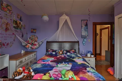 513 E Main St, Bath, PA 18014 photo 19