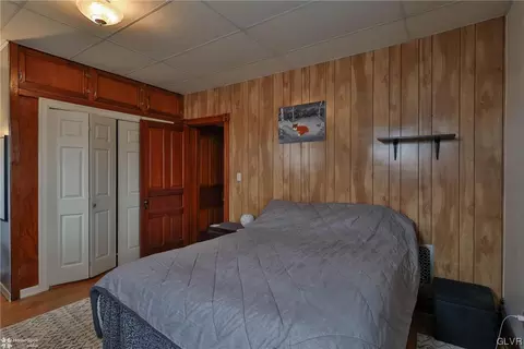 513 E Main St, Bath, PA 18014 photo 17