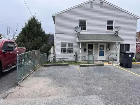 1125 Fortuna St, Bethlehem, PA 18015