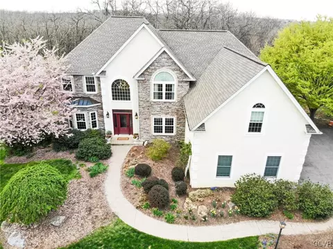 7329 Portland Ct, Allentown, PA 18106