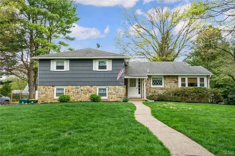 3800 Mountain View Ave, Palmer Township, PA 18045