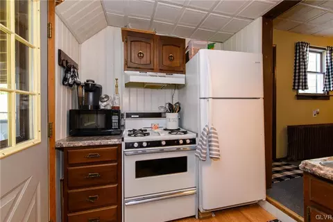131 E Union Blvd, Bethlehem, PA 18018 photo 7