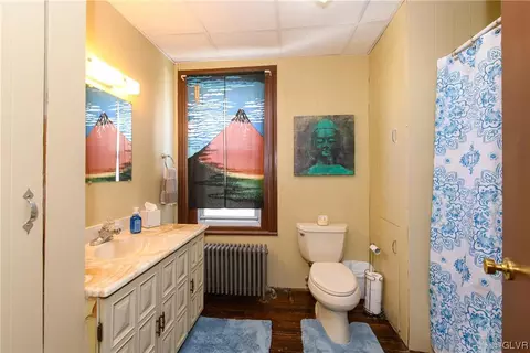 131 E Union Blvd, Bethlehem, PA 18018 photo 8