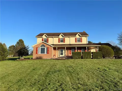 2460 Spring St, Coplay, PA 18037