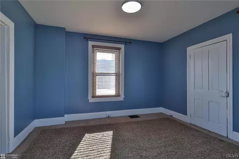 623 Spring St, Bethlehem, PA 18018 photo 14