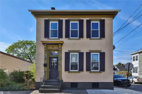 623 Spring St, Bethlehem, PA 18018 photo 1