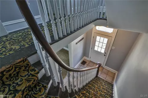 623 Spring St, Bethlehem, PA 18018 photo 10