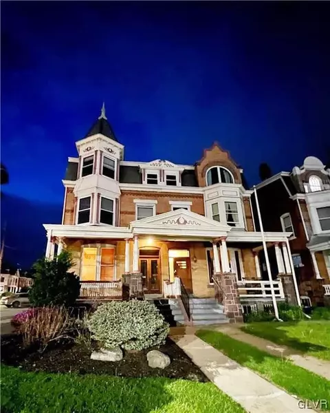 1449 Hamilton St, Allentown, PA 18102