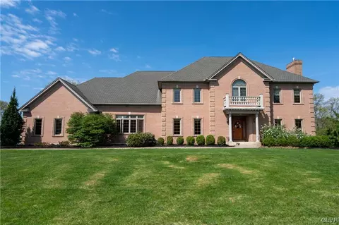 143 Winding Way, Bangor, PA 18013