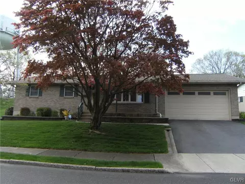 980 Elm St, Allentown, PA 18109