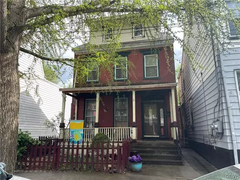 1020 Ferry St, Easton, PA 18042