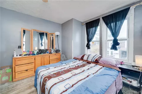 231 Elm St, Allentown, PA 18109 photo 19