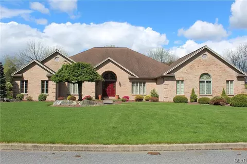 6705 Alfred Dr, Bethlehem, PA 18017