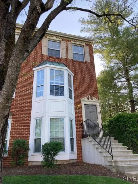 1948 Delancey St, Hellertown, PA 18055