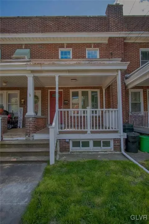 922 W Wyoming St, Allentown, PA 18103