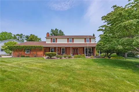 3780 Sydna St, Bethlehem, PA 18017