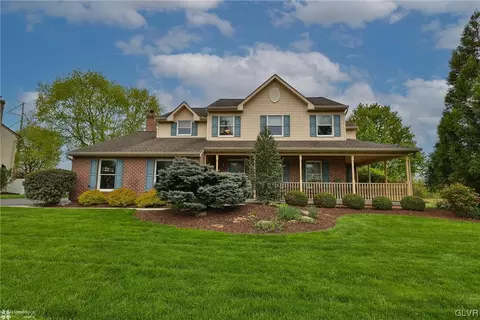 6454 Fugazzotto Dr, Allentown, PA 18104